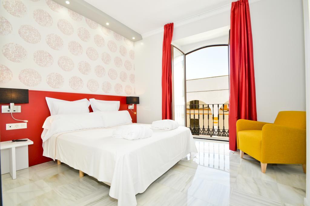 The Zentral Arenal Suites Seville Exterior photo